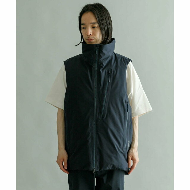 URBAN RESEARCH(アーバンリサーチ)の【NAVY】DAIWA LIFE STYLE DOWN VEST GORE-TEX メンズのジャケット/アウター(ダウンジャケット)の商品写真