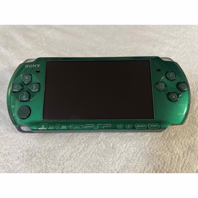 PSP3000　スピリティッドグリーン