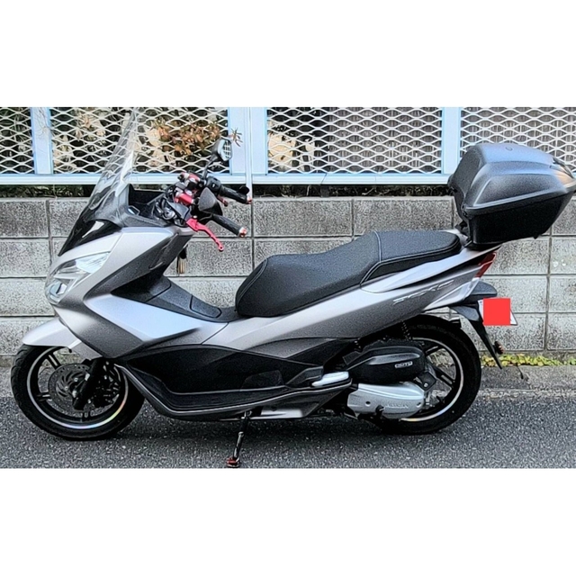 ホンダ(ホンダ)の大人気のバイク(PCX 150cc KF18 大人仕様カスタム車) 改造箇所多数 自動車/バイクのバイク(車体)の商品写真