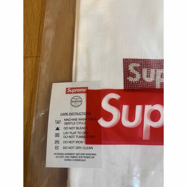 supreme swarovski box logo tee s size