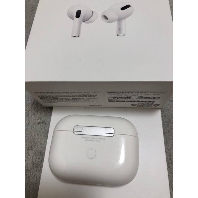 AirPods pro 1 充電ケースのみ 3