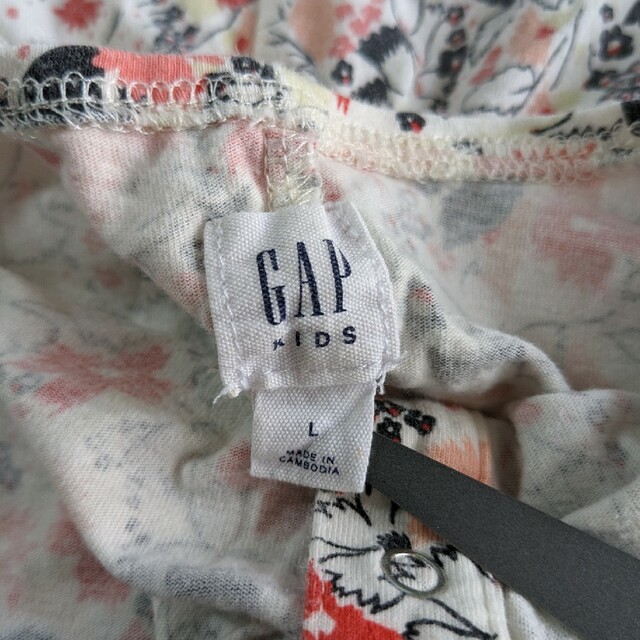 GAP Kids(ギャップキッズ)のGAPキッズ　半袖ワンピース　オーバーオール　花柄　L キッズ/ベビー/マタニティのキッズ服女の子用(90cm~)(ワンピース)の商品写真