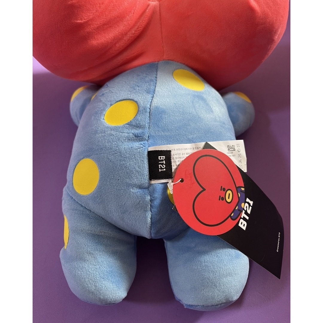 防弾少年団(BTS)(ボウダンショウネンダン)のBTS BT21 バンタン　TATA テテ　寝そべりぬいぐるみ　１個 キッズ/ベビー/マタニティのおもちゃ(ぬいぐるみ/人形)の商品写真