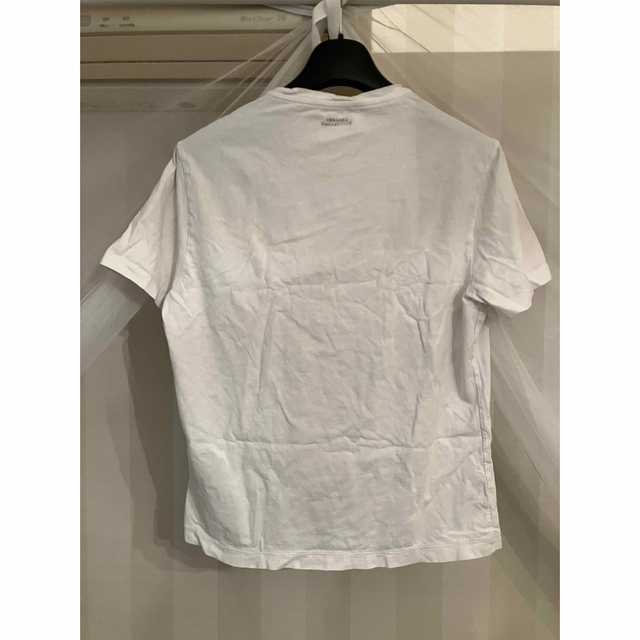 VERSACE(ヴェルサーチ)のベルサーチ　Tシャツ　スター　星　メンズ　ホワイト　ロゴ メンズのトップス(Tシャツ/カットソー(半袖/袖なし))の商品写真