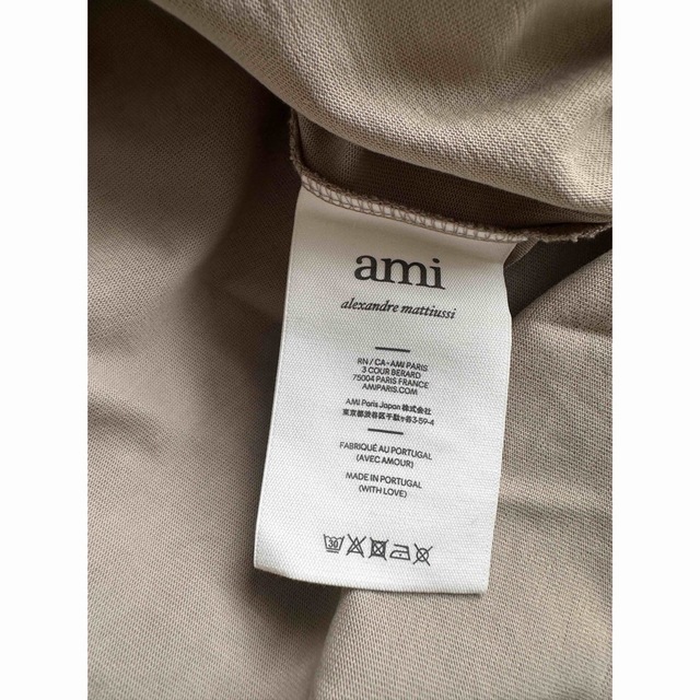 ami(アミ)のAMI PARIS アミパリス Tシャツ ワンピ　ダークベージュ メンズのトップス(Tシャツ/カットソー(半袖/袖なし))の商品写真