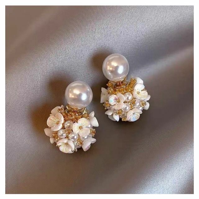 2way pearl flower pierce パール フラワー ピアス レディースのアクセサリー(ピアス)の商品写真