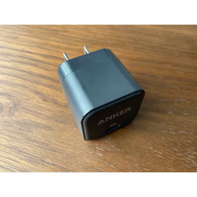 Anker(アンカー)のAnker PowerPort III Nano 20W スマホ/家電/カメラのスマートフォン/携帯電話(バッテリー/充電器)の商品写真