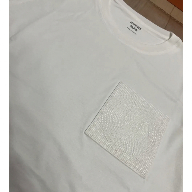 エルメス2023春夏　モザイク刺繍Ｔシャツ