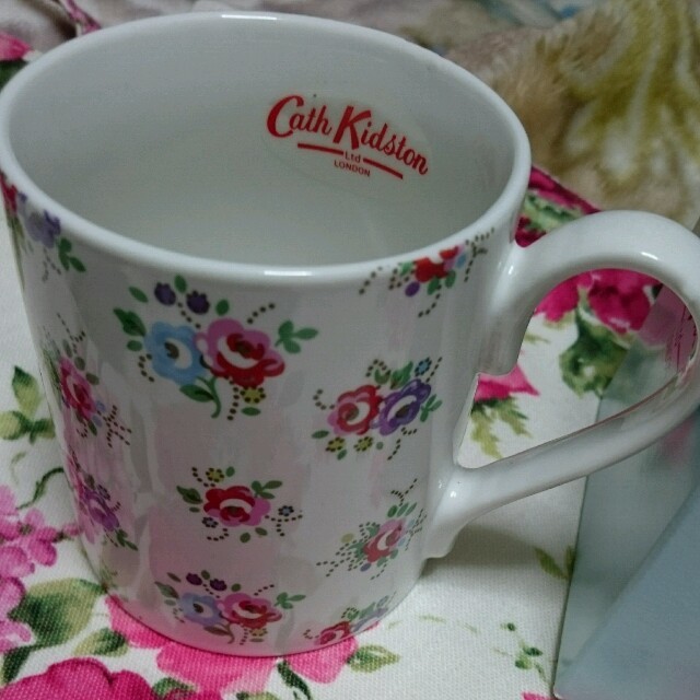 Cath Kidston(キャスキッドソン)のキャス   キッドソン    マグカップ インテリア/住まい/日用品のキッチン/食器(グラス/カップ)の商品写真