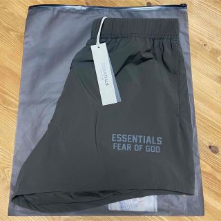 フィアオブゴッド(FEAR OF GOD)のEssentials グレーストレッチコード　ショートパンツ(ショートパンツ)