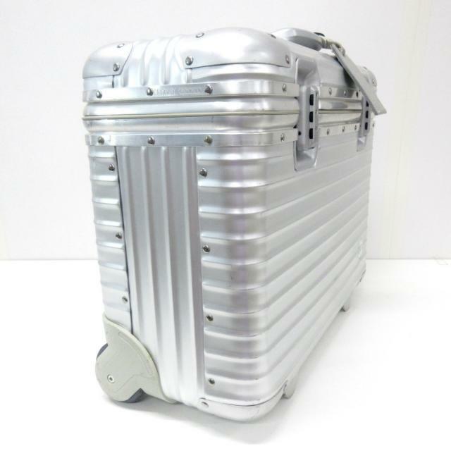 RIMOWA(リモワ)のRIMOWA(リモワ) キャリーバッグ シルバー レディースのバッグ(スーツケース/キャリーバッグ)の商品写真