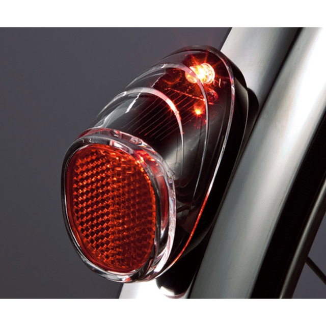 Panasonic(パナソニック)のパナソニック(Panasonic) LED ソーラーオートテールライト スポーツ/アウトドアの自転車(パーツ)の商品写真