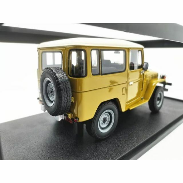 ミニカー CULT 1/18 トヨタ ランドクルーザー FJ40 イエロー