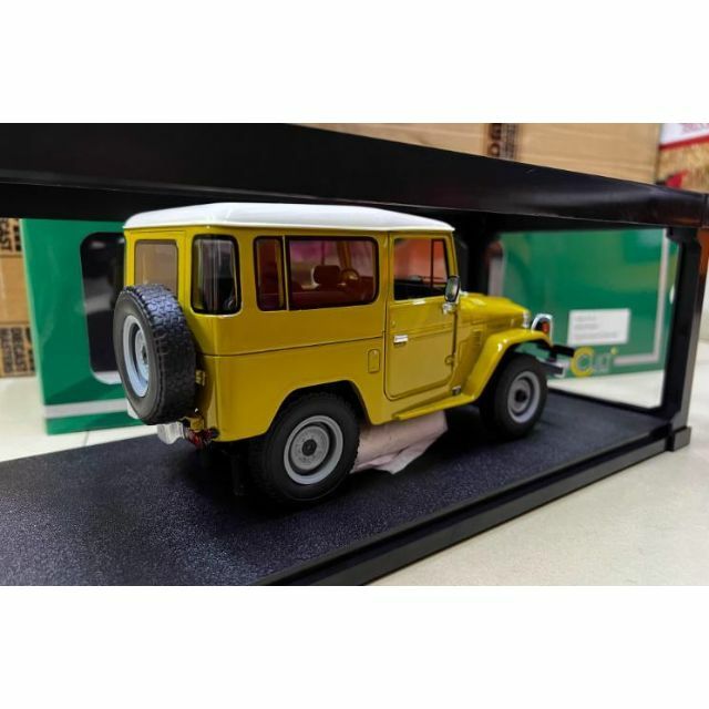 ミニカー CULT 1/18 トヨタ ランドクルーザー FJ40 イエロー 7