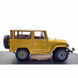 ミニカー CULT 1/18 トヨタ ランドクルーザー FJ40 イエロー