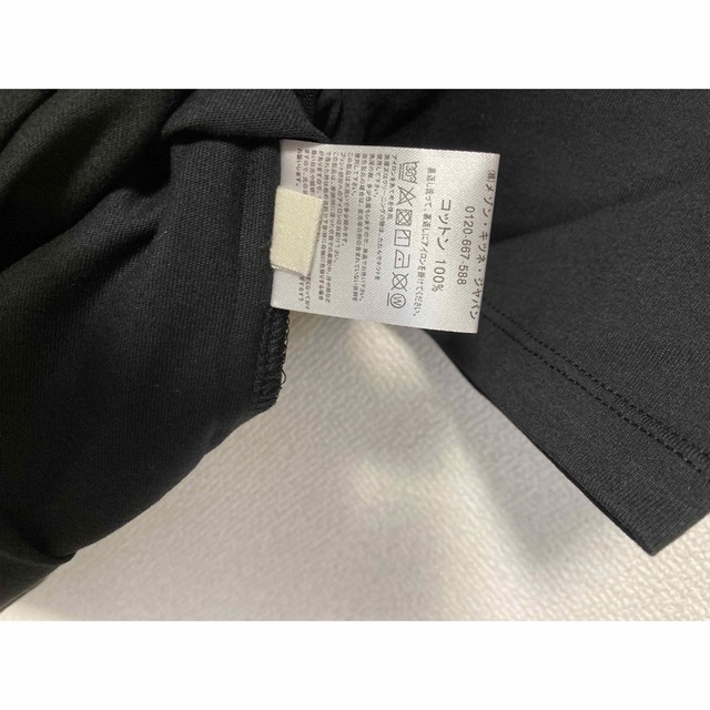 MAISON KITSUNE'(メゾンキツネ)の新品未使用　メゾンキツネ　Tシャツ　黒　Mサイズ メンズのトップス(Tシャツ/カットソー(半袖/袖なし))の商品写真