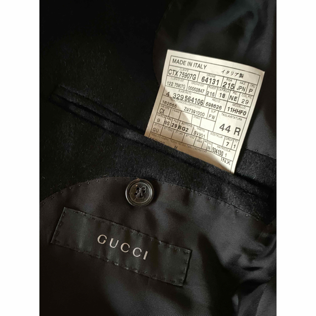 Gucci - GUCCI トムフォード期 ピークドラペル ジャケット ブラック 44