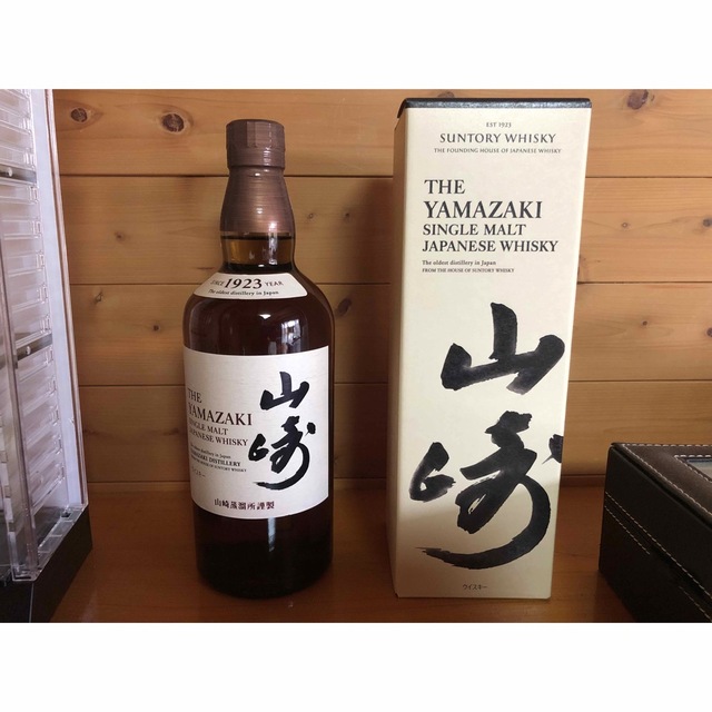 新品　山崎　ウイスキー　700ml 箱付き