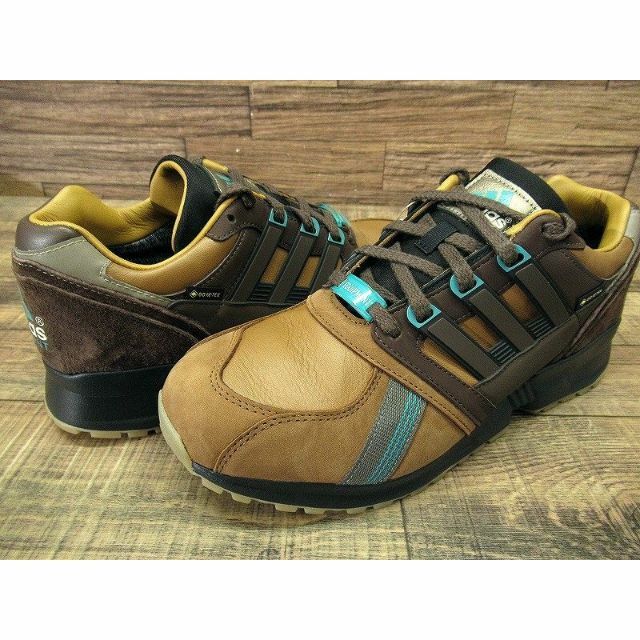 adidas(アディダス)の新品 アディダス GX3618 EQT ゴアテックス スニーカー 26.5 ③ メンズの靴/シューズ(スニーカー)の商品写真