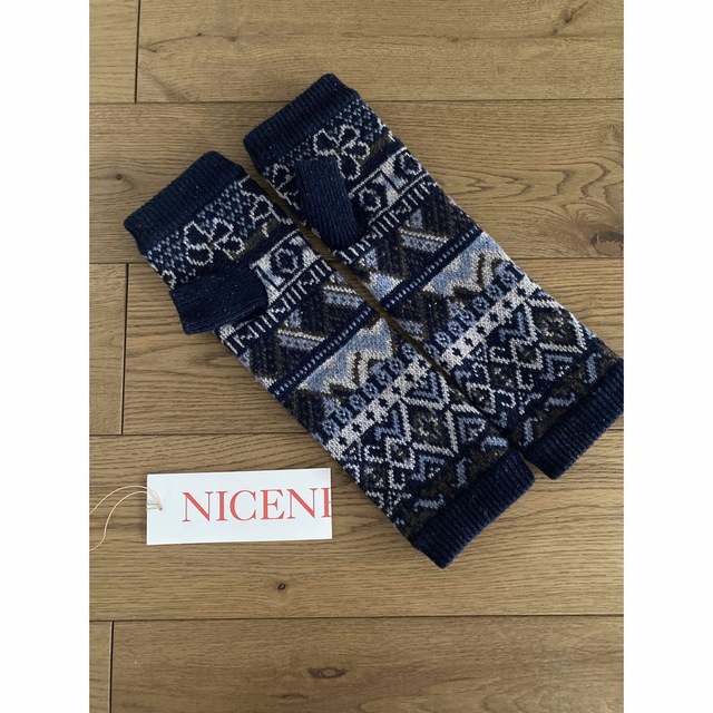 新品 niceness 22aw huge カシミヤ 手袋 グローブ | フリマアプリ ラクマ