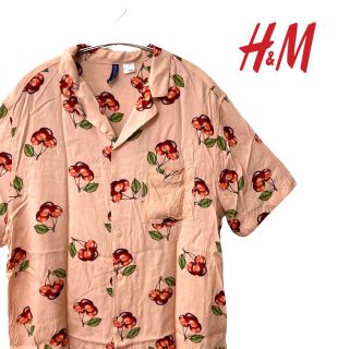 エイチアンドエム(H&M)の【美品】H&M  エイチアンドエム　チェリー　シャツ　さくらんぼ　アロハシャツ(シャツ)