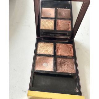 トムフォードビューティ(TOM FORD BEAUTY)のトム フォード ビューティ アイ カラー クォード 01ゴールデンミンク(アイシャドウ)