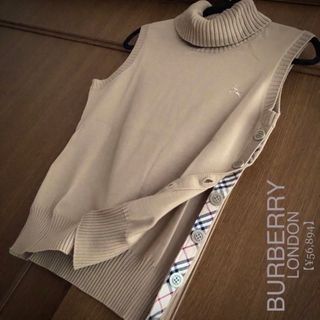 バーバリー(BURBERRY)の【新品正規】BURBERRY【送料無料】(カットソー(半袖/袖なし))