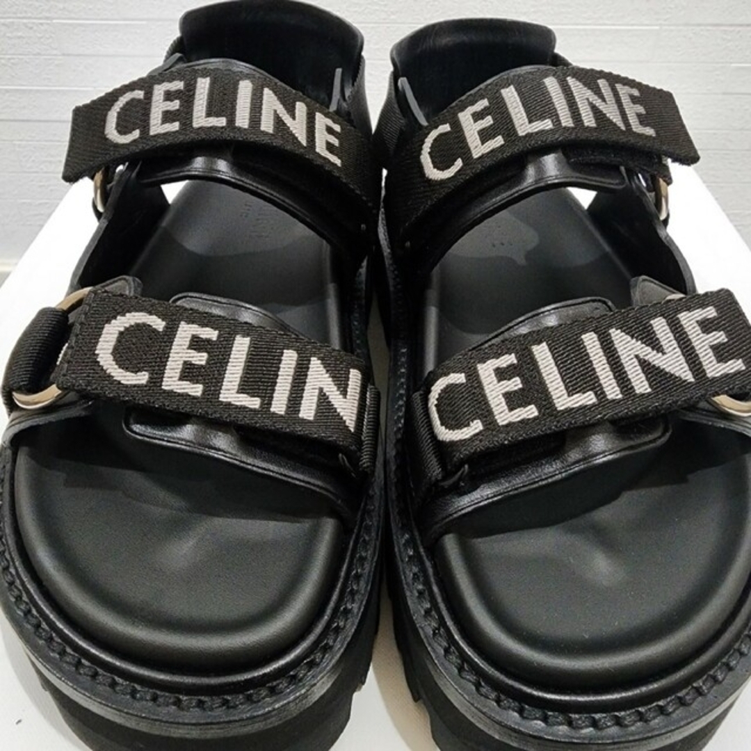 celine(セリーヌ)の新品未使用⭐正規品⭐CELINE⭐セリーヌ⭐バルキー⭐ロゴテープサンダル⭐35 レディースの靴/シューズ(サンダル)の商品写真