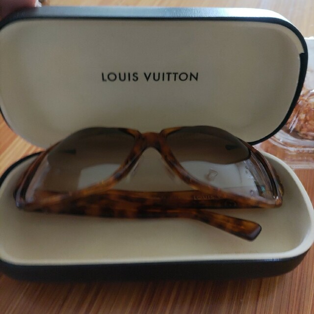 ＬＯＵＩＳ ＶＵＩＴＴＯＮ サングラス - サングラス/メガネ