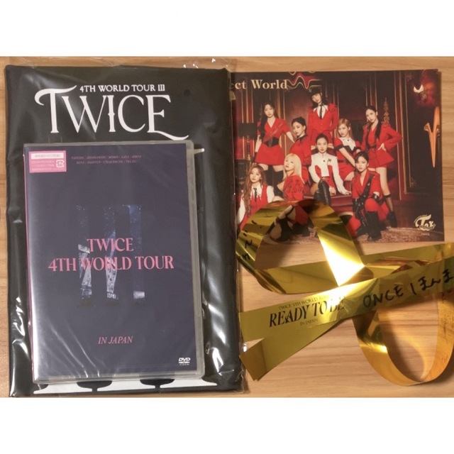 TWICE(トゥワイス)のTWICE 4TH WORLD TOUR 通常盤DVD エンタメ/ホビーのDVD/ブルーレイ(アイドル)の商品写真