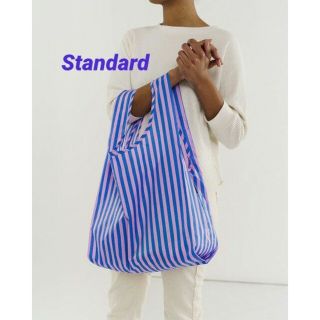 バグゥ(BAGGU)のBAGGU　エコバッグ　スタンダード　ピンク×ブルーストライプ　新品未使用(エコバッグ)