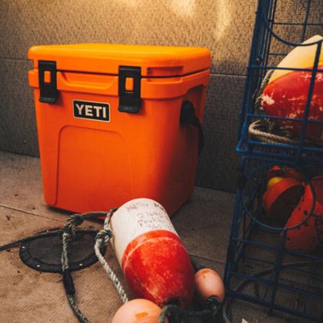 YETI - 【YETI】Roadie 24 限定色 キングクラブオレンジの通販 YETI - 【YETI】Roadie 24 限定色 キングクラブオレンジの通販