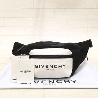 GIVENCHY - ☆美品・保存袋付☆GIVENCHY ジバンシィ ロゴ ボディバッグ