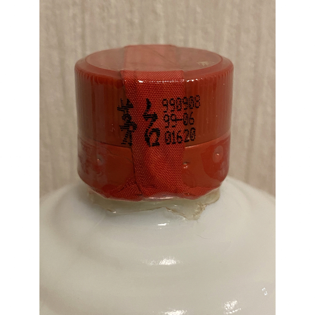 【希少】1999年 中国古酒 貴州茅台酒 マオタイ酒 天女ラベル 食品/飲料/酒の酒(その他)の商品写真