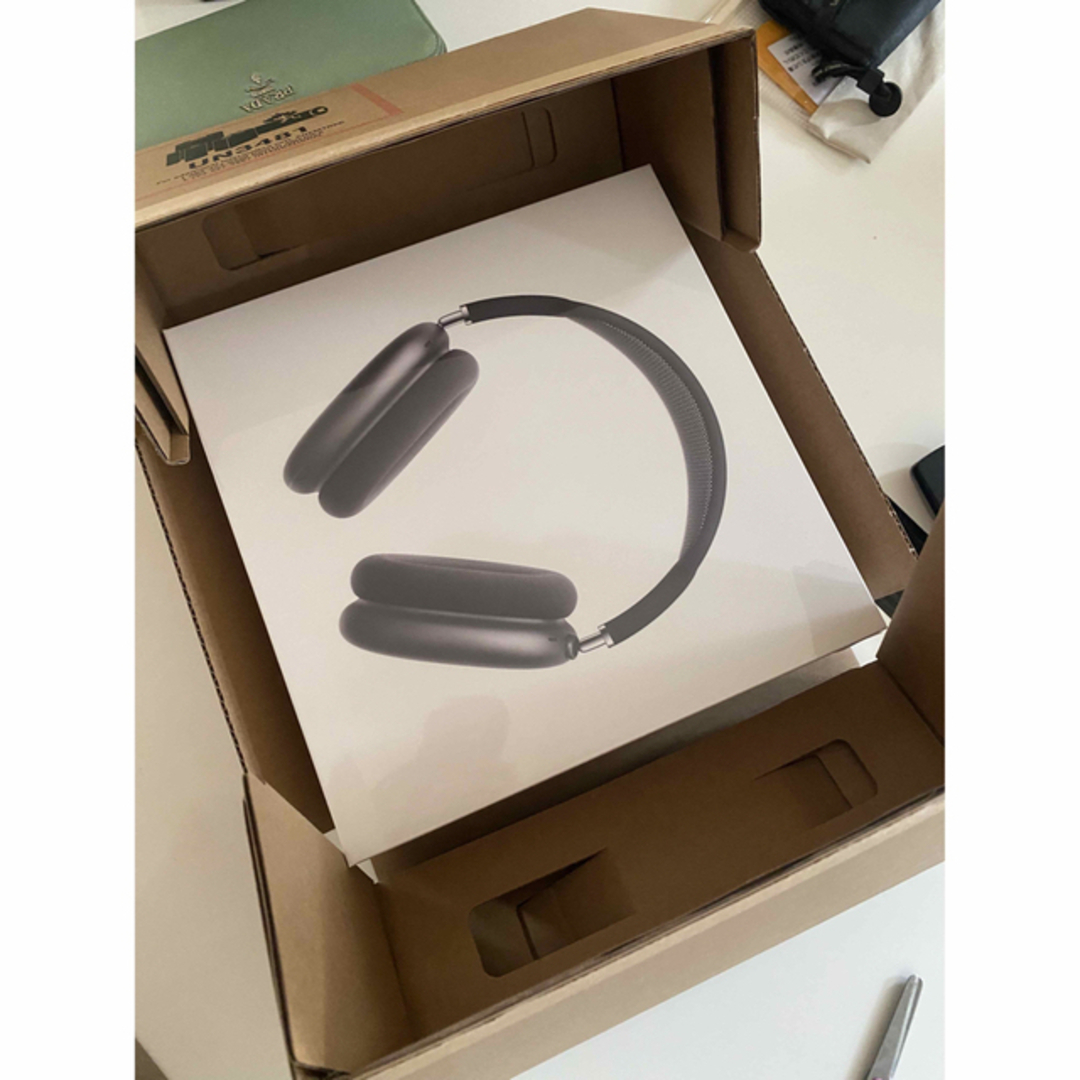 Apple AirPods Max 新品(他サイト商談中早い者勝ち) - ヘッドフォン