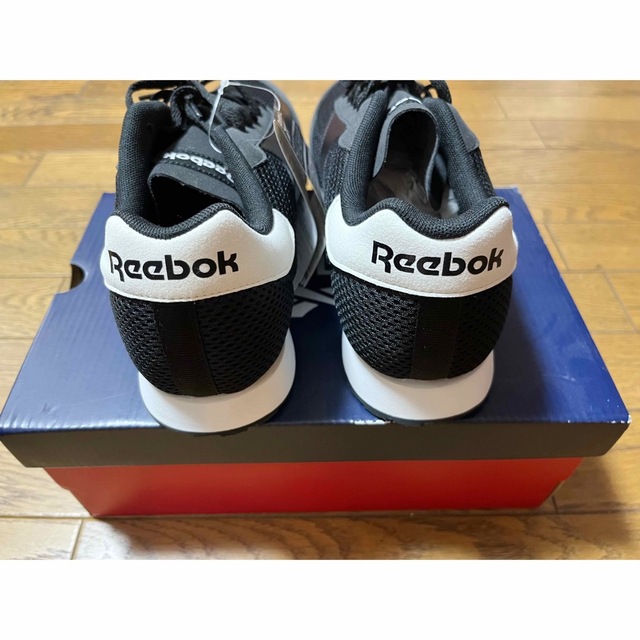 【新品】Reebok リーボック　スニーカー　ランニングシューズ　黒　№2168