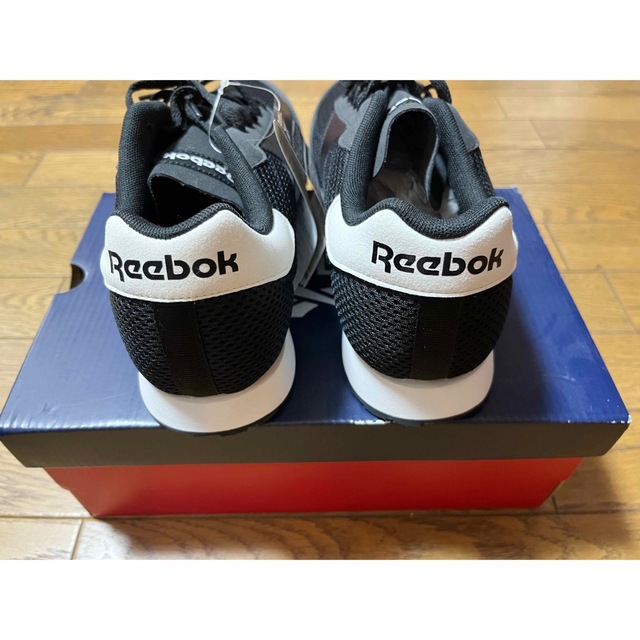 Reebok(リーボック)の【新品】Reebok リーボック　スニーカー　ランニングシューズ　黒　№2168 メンズの靴/シューズ(スニーカー)の商品写真