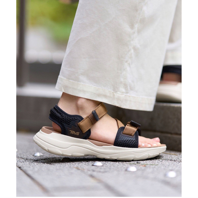 【クロエ×Teva】サンダル　23cm