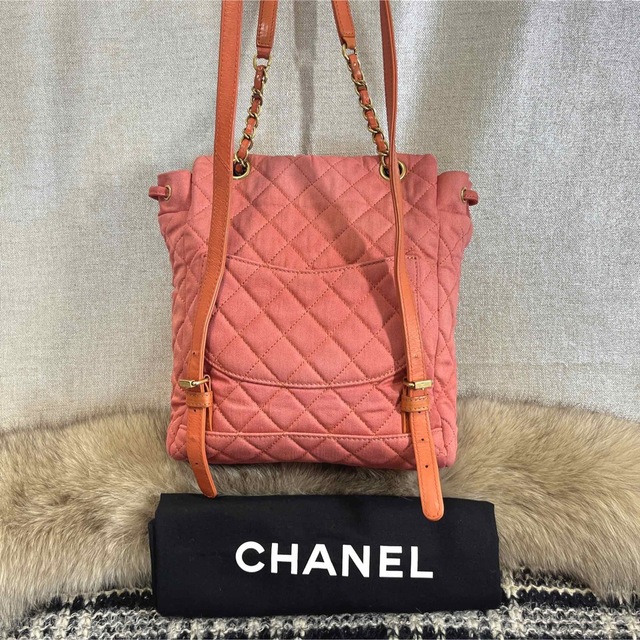 CHANEL(シャネル)の美品★CHANEL マトラッセ★デニム　トップチェーン　バッグパック　リュック メンズのバッグ(バッグパック/リュック)の商品写真