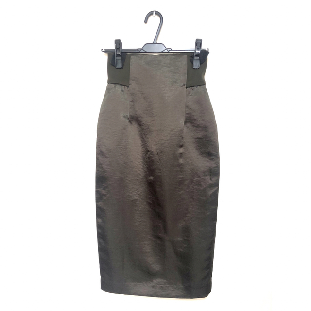LagunaMoon(ラグナムーン)のlagunamoon ロング　サテン　スカート レディースのスカート(ロングスカート)の商品写真
