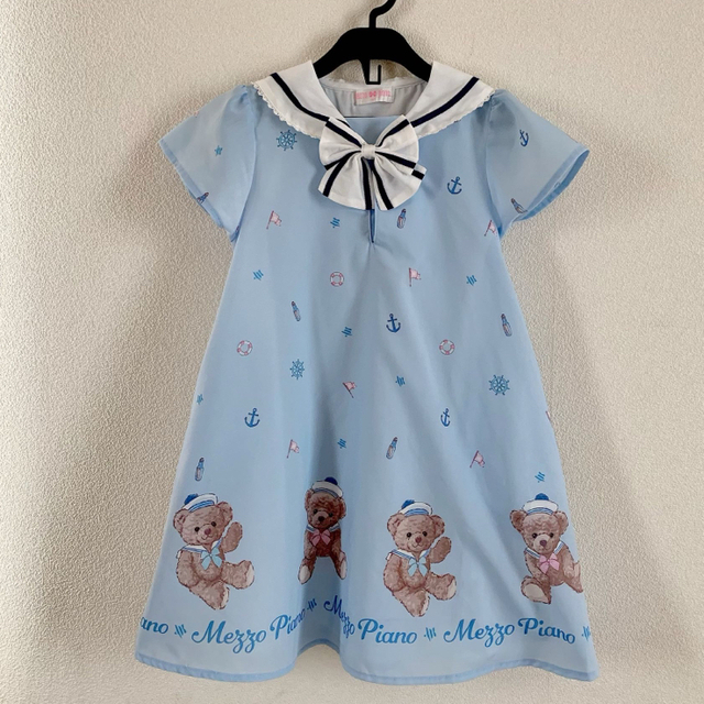 mezzo piano(メゾピアノ)のメゾピアノ🎀マリンくま🧸セーラーカラーワンピース 120 キッズ/ベビー/マタニティのキッズ服女の子用(90cm~)(ワンピース)の商品写真