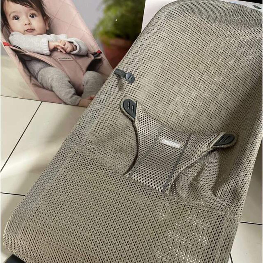 BABYBJORN(ベビービョルン)のベビービョルン バウンサー ブリスエアーメッシュ グレーベージュ キッズ/ベビー/マタニティのキッズ/ベビー/マタニティ その他(その他)の商品写真