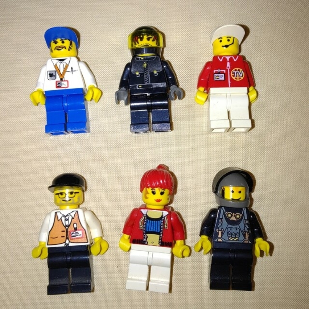 Lego(レゴ)のLEGO人形／6体セット キッズ/ベビー/マタニティのおもちゃ(積み木/ブロック)の商品写真
