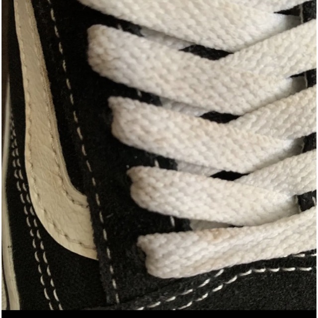 VANS(ヴァンズ)のバンズVANS オールドスクールblack黒　23cm レディースの靴/シューズ(スニーカー)の商品写真