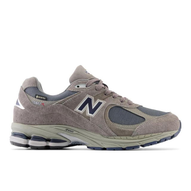 靴/シューズnew balance 2002RX GORE-TEX