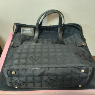CHANEL - 【極美品】CHANEL シャネル トートバッグ ニュートラベル