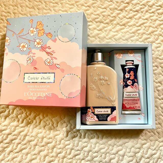 L'OCCITANE(ロクシタン)の＊未使用品＊ロクシタン　サクラサボン　ボディ&ハンドクリーム コスメ/美容のボディケア(ボディローション/ミルク)の商品写真