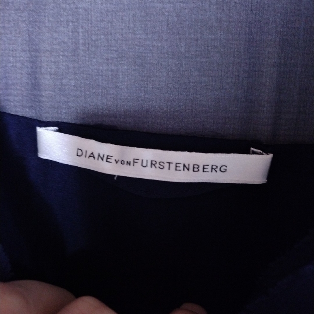 DIANE von FURSTENBERG(ダイアンフォンファステンバーグ)の定価7万円程度★綺麗★ダイアンフォンファステンバーグ★ワンピース レディースのワンピース(ひざ丈ワンピース)の商品写真