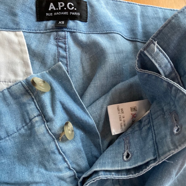 A.P.C(アーペーセー)の更に値下げ　A.P.C.（アーペーセー） メンズ　ショートパンツ  XS メンズのパンツ(ショートパンツ)の商品写真