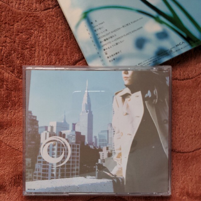 Victor(ビクター)のm【CD】 中森明菜 ／ SHAKER エンタメ/ホビーのCD(ポップス/ロック(邦楽))の商品写真